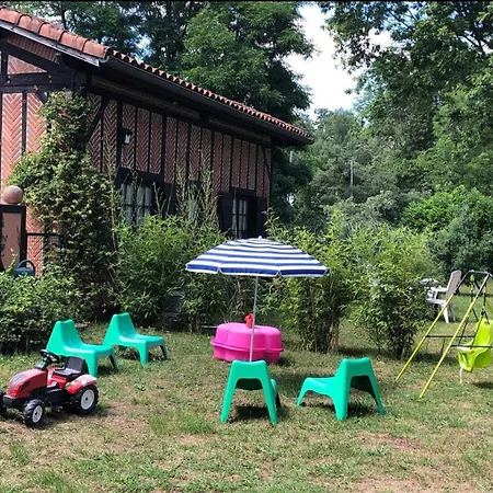 Semesterbostad Les Du Petit Mila Labrit